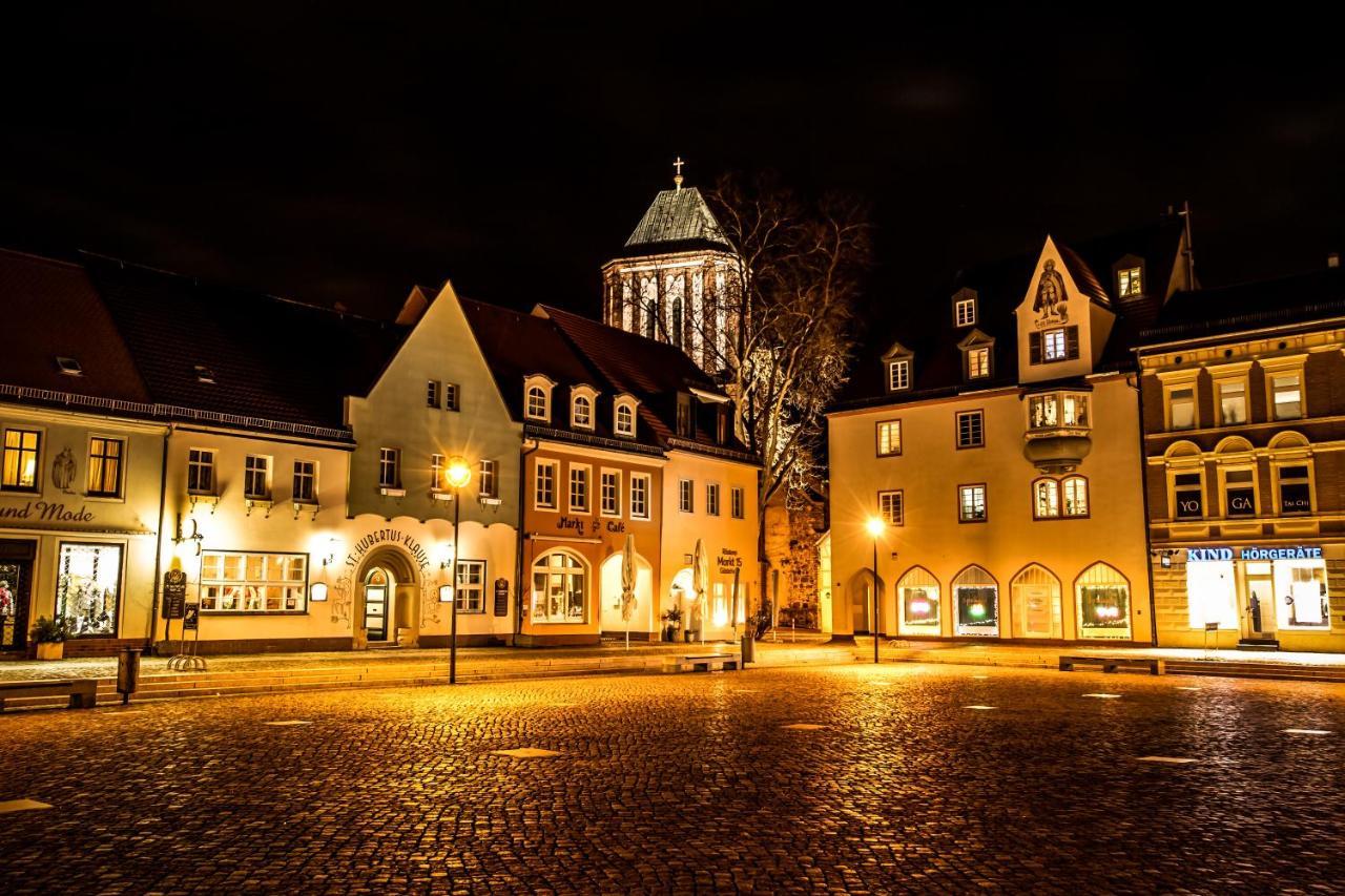 Markt 15 Gaestehaus Зенфтенберг Екстериор снимка