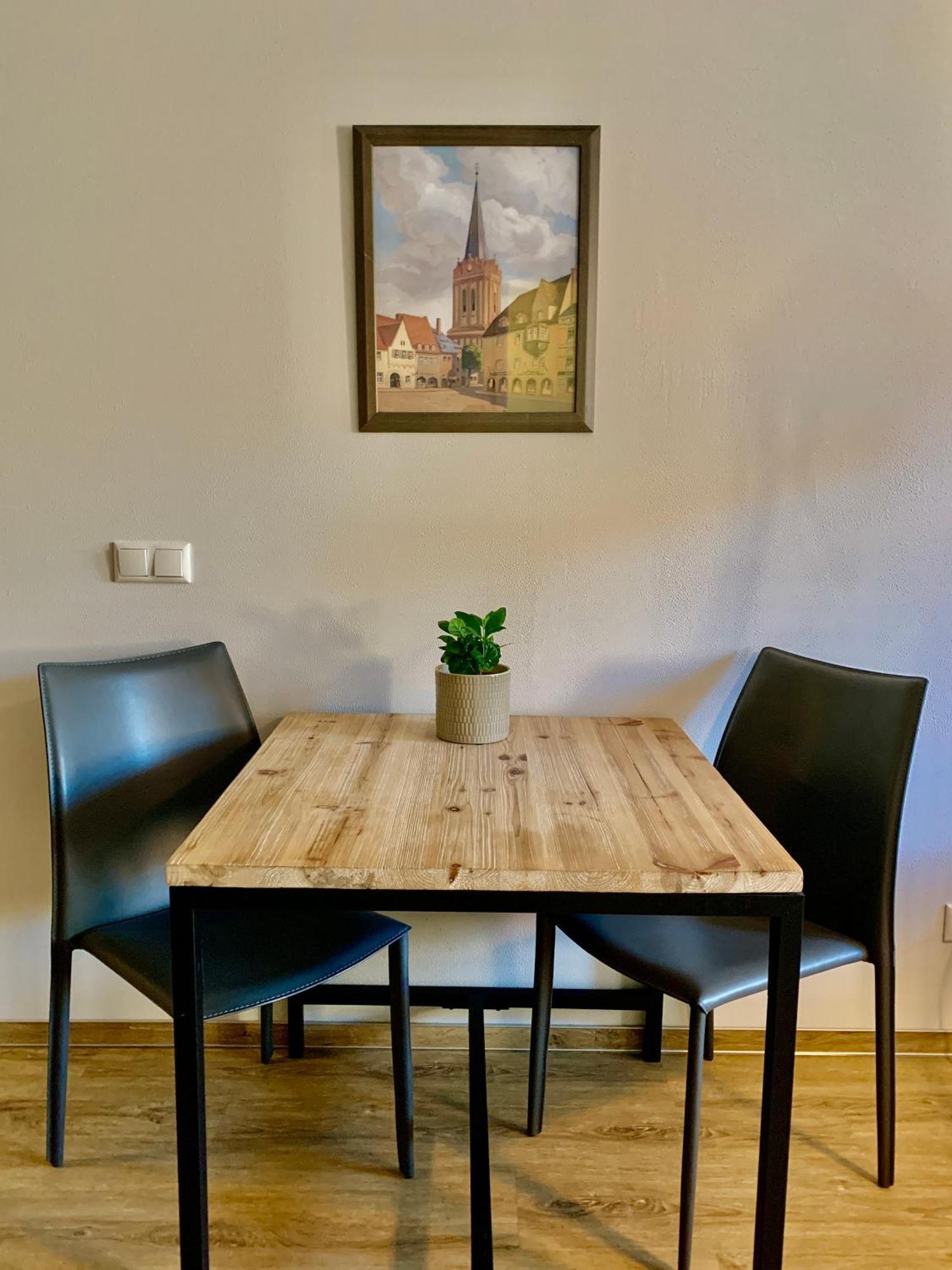 Markt 15 Gaestehaus Зенфтенберг Стая снимка